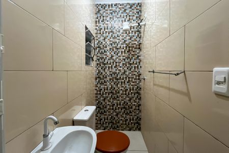 Casa para alugar com 39m², 1 quarto e sem vagaBanheiro