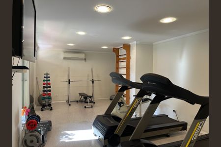 Apartamento à venda com 157m², 3 quartos e 2 vagas Apartamento à venda com 157m², 3 quartos e 2 vagasAcademia