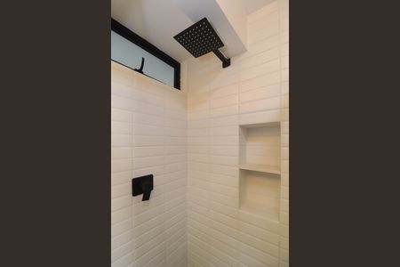 Apartamento à venda com 85m², 2 quartos e sem vaga Apartamento à venda com 85m², 2 quartos e sem vagaBanheiro da Suíte