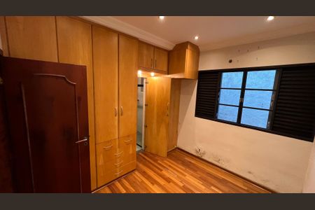 Casa para alugar com 246m², 3 quartos e 3 vagas Casa para alugar com 246m², 3 quartos e 3 vagasSuíte 1