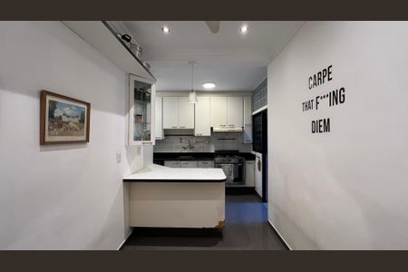 Casa para alugar com 246m², 3 quartos e 3 vagas Casa para alugar com 246m², 3 quartos e 3 vagasCopa