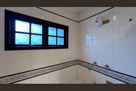 Casa para alugar com 246m², 3 quartos e 3 vagas Casa para alugar com 246m², 3 quartos e 3 vagasBanheiro da Suíte 3