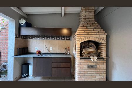 Casa para alugar com 246m², 3 quartos e 3 vagas Casa para alugar com 246m², 3 quartos e 3 vagasChurrasqueira