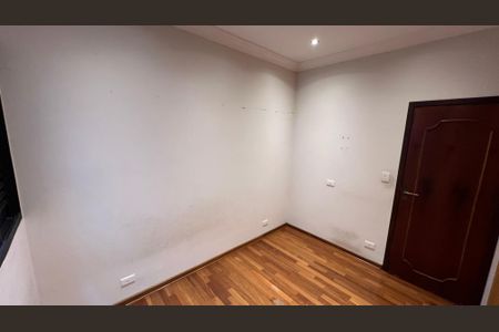 Casa para alugar com 246m², 3 quartos e 3 vagas Casa para alugar com 246m², 3 quartos e 3 vagasSuíte 1