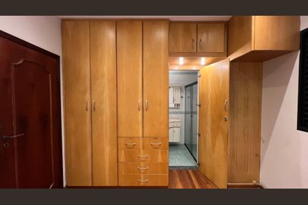 Casa para alugar com 246m², 3 quartos e 3 vagas Casa para alugar com 246m², 3 quartos e 3 vagasSuíte 1