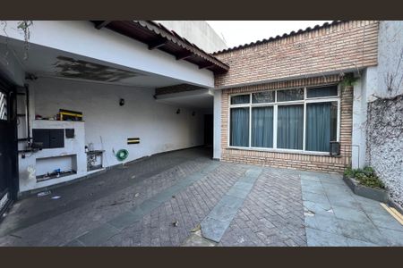 Casa para alugar com 246m², 3 quartos e 3 vagas Casa para alugar com 246m², 3 quartos e 3 vagasGaragem