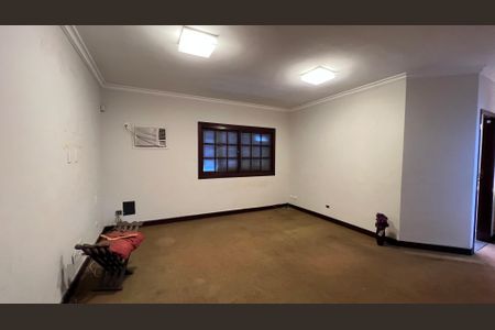 Casa para alugar com 246m², 3 quartos e 3 vagas Casa para alugar com 246m², 3 quartos e 3 vagasSuíte 3