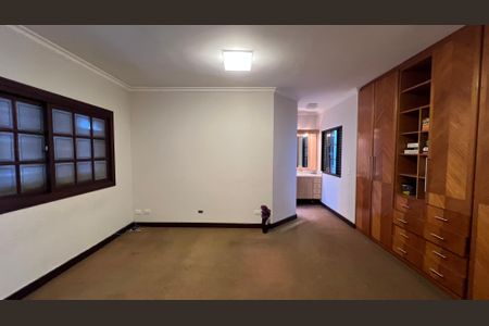 Casa para alugar com 246m², 3 quartos e 3 vagas Casa para alugar com 246m², 3 quartos e 3 vagasSuíte 3
