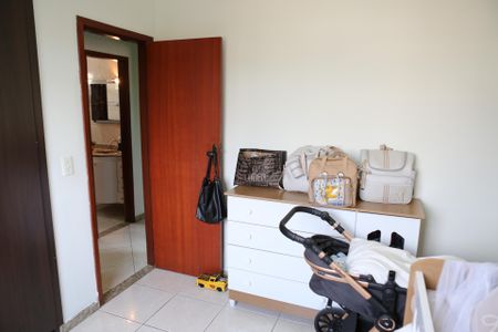 Apartamento à venda com 120m², 3 quartos e 2 vagasQuarto 1