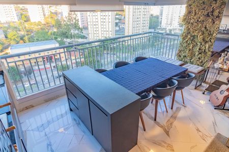 Apartamento à venda com 87m², 2 quartos e 2 vagas Apartamento à venda com 87m², 2 quartos e 2 vagasVaranda