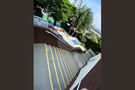 Apartamento à venda com 72m², 2 quartos e 1 vaga