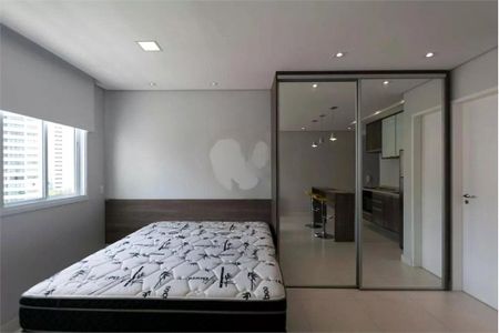 Apartamento à venda com 42m², 1 quarto e 1 vaga