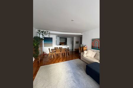 Apartamento à venda com 123m², 1 quarto e 1 vaga