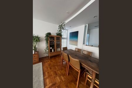 Apartamento à venda com 123m², 1 quarto e 1 vaga