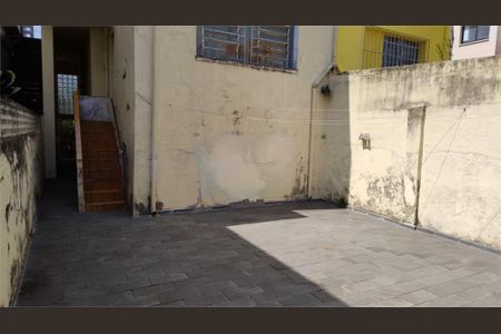 Casa à venda com 220m², 3 quartos e 2 vagas