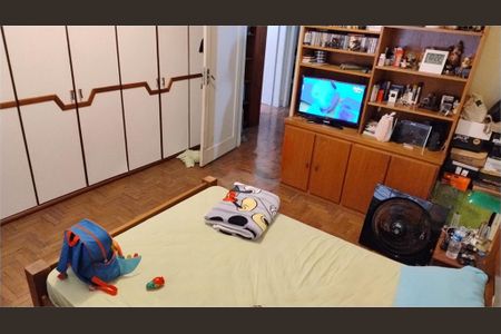 Casa à venda com 220m², 3 quartos e 2 vagas