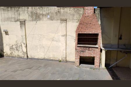 Casa à venda com 220m², 3 quartos e 2 vagas