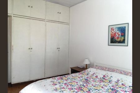 Casa à venda com 169m², 3 quartos e 1 vaga