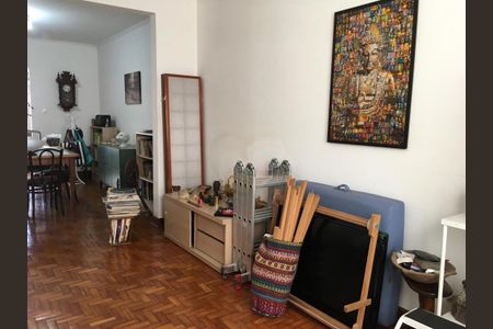 Casa à venda com 169m², 3 quartos e 1 vaga