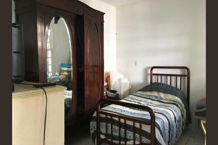 Casa à venda com 169m², 3 quartos e 1 vaga