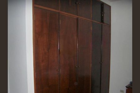 Casa à venda com 157m², 3 quartos e 3 vagas