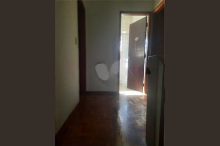 Casa à venda com 157m², 3 quartos e 3 vagas