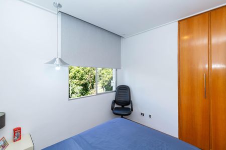 Apartamento à venda com 100m², 3 quartos e 2 vagasQuarto 2