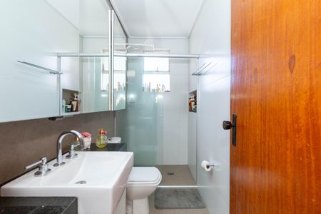 Apartamento à venda com 100m², 3 quartos e 2 vagasBanheiro 