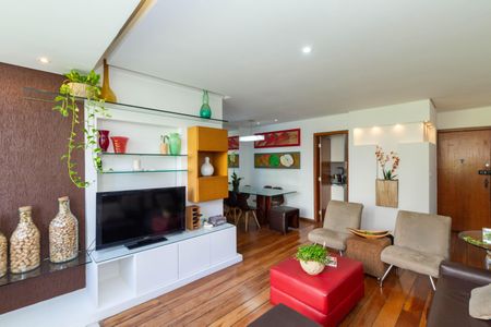 Apartamento à venda com 100m², 3 quartos e 2 vagasSala