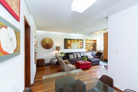 Apartamento à venda com 100m², 3 quartos e 2 vagasSala