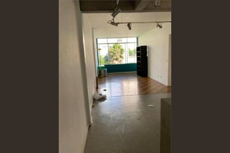 Apartamento à venda com 98m², 2 quartos e 1 vaga