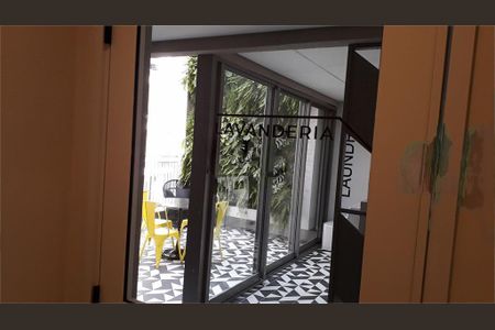 Apartamento à venda com 28m², 1 quarto e sem vaga