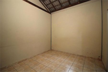 Casa à venda com 172m², 2 quartos e 2 vagas