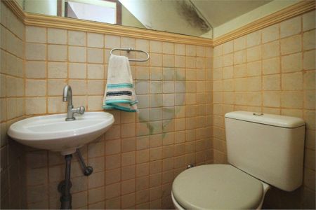 Casa à venda com 168m², 3 quartos e 2 vagas