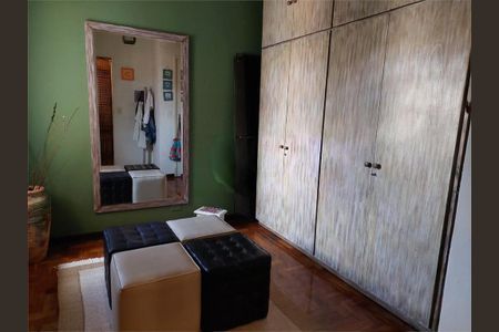 Casa à venda com 143m², 3 quartos e 2 vagas