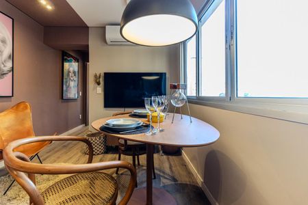 Apartamento à venda com 45m², 1 quarto e 1 vaga Apartamento à venda com 45m², 1 quarto e 1 vagaSala