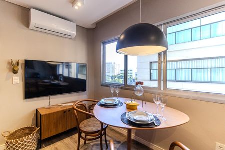Apartamento à venda com 45m², 1 quarto e 1 vaga Apartamento à venda com 45m², 1 quarto e 1 vagaSala