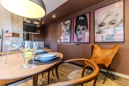 Apartamento à venda com 45m², 1 quarto e 1 vaga Apartamento à venda com 45m², 1 quarto e 1 vagaSala