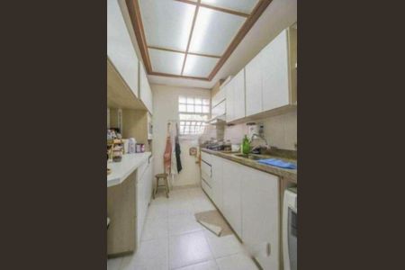 Casa à venda com 397m², 3 quartos e 8 vagasCozinha