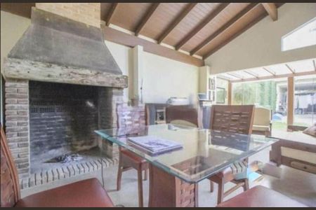 Casa à venda com 397m², 3 quartos e 8 vagasSala 2