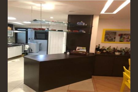 Apartamento à venda com 2 quartos, 105m² em Campo Belo, São Paulo