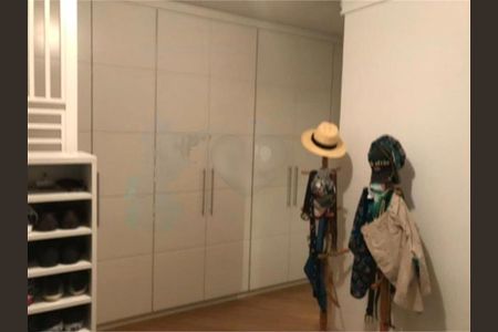 Apartamento à venda com 105m², 2 quartos e 2 vagas