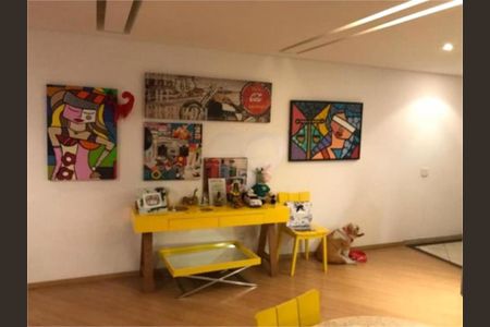 Apartamento à venda com 2 quartos, 105m² em Campo Belo, São Paulo