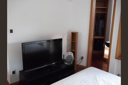 Apartamento à venda com 103m², 1 quarto e 1 vaga
