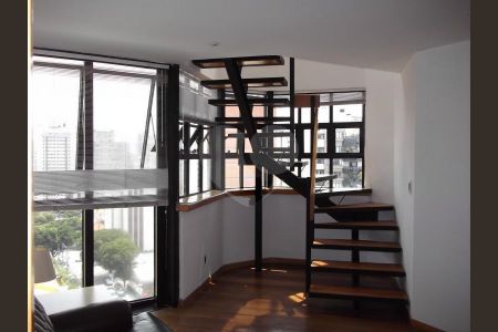 Apartamento à venda com 103m², 1 quarto e 1 vaga