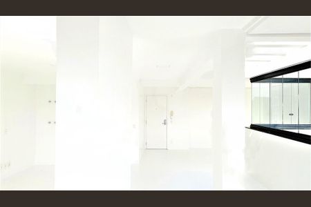 Apartamento à venda com 64m², 2 quartos e 1 vaga