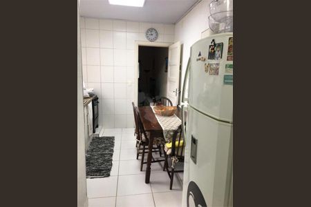 Casa à venda com 160m², 3 quartos e sem vaga