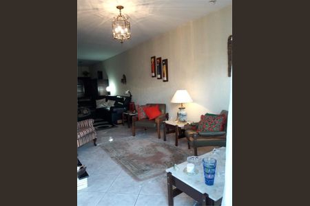 Casa à venda com 250m², 3 quartos e 3 vagas