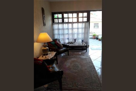 Casa à venda com 250m², 3 quartos e 3 vagas