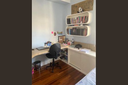 Apartamento à venda com 136m², 3 quartos e 2 vagas